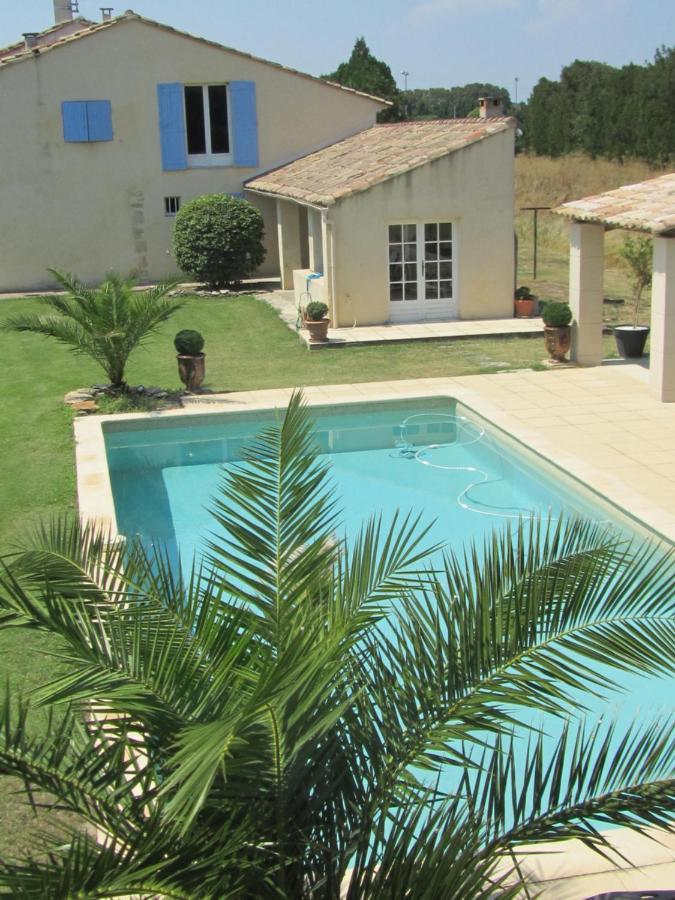 Maison Provencal Avec Piscine Cavaillon Exterior photo