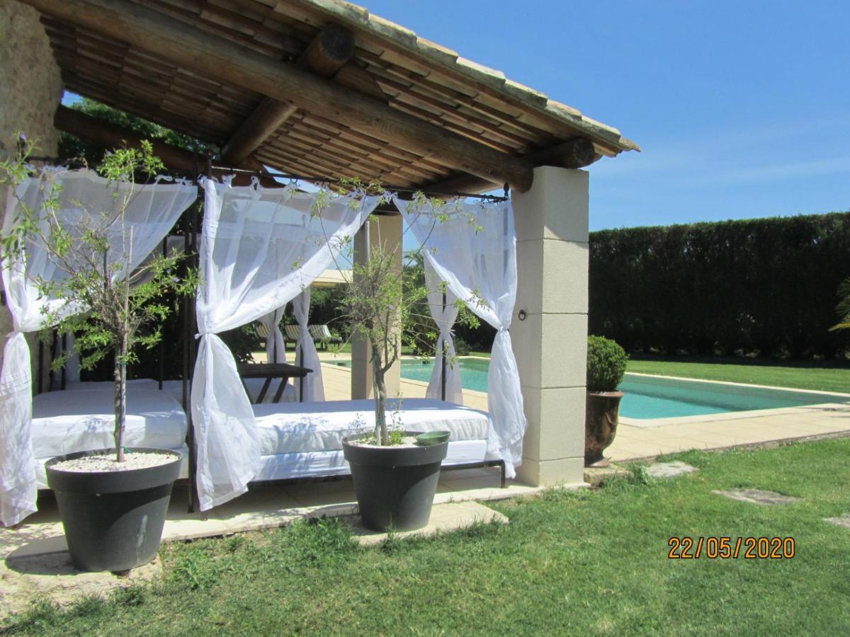Maison Provencal Avec Piscine Cavaillon Exterior photo