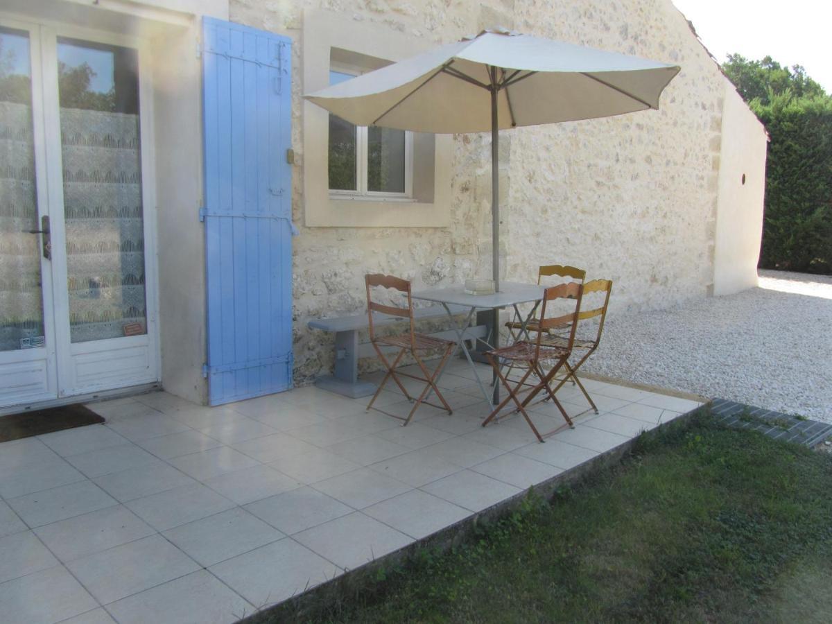 Maison Provencal Avec Piscine Cavaillon Exterior photo